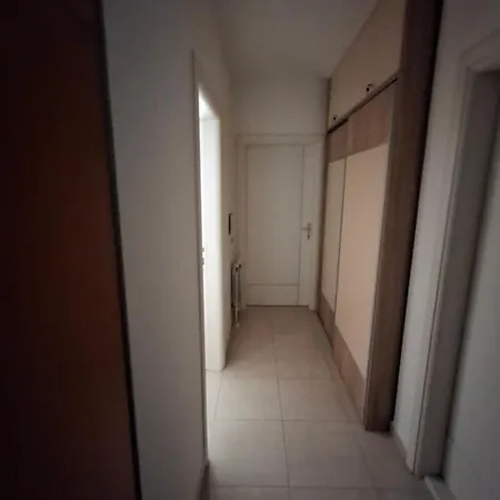 Cozy Skopje Retreat 2 Apartament