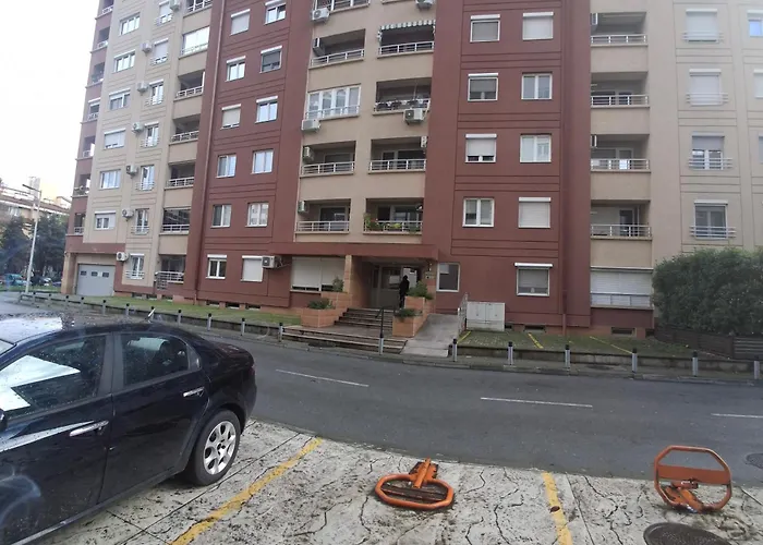 Cozy Retreat 2 Apartment Skopje